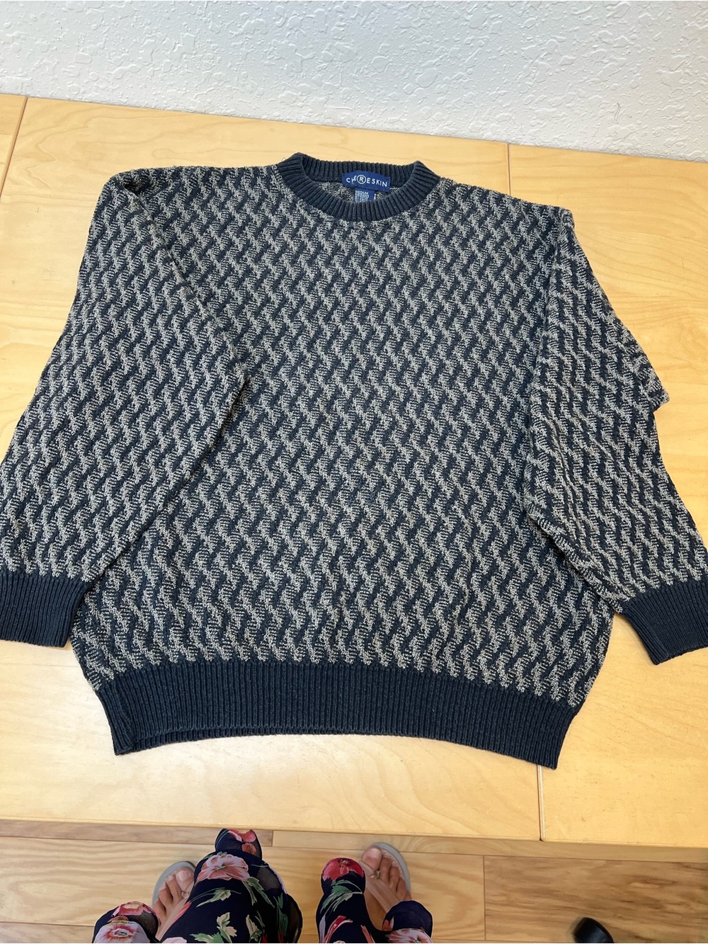 Black and Gray Patterned Crewneck Sweater